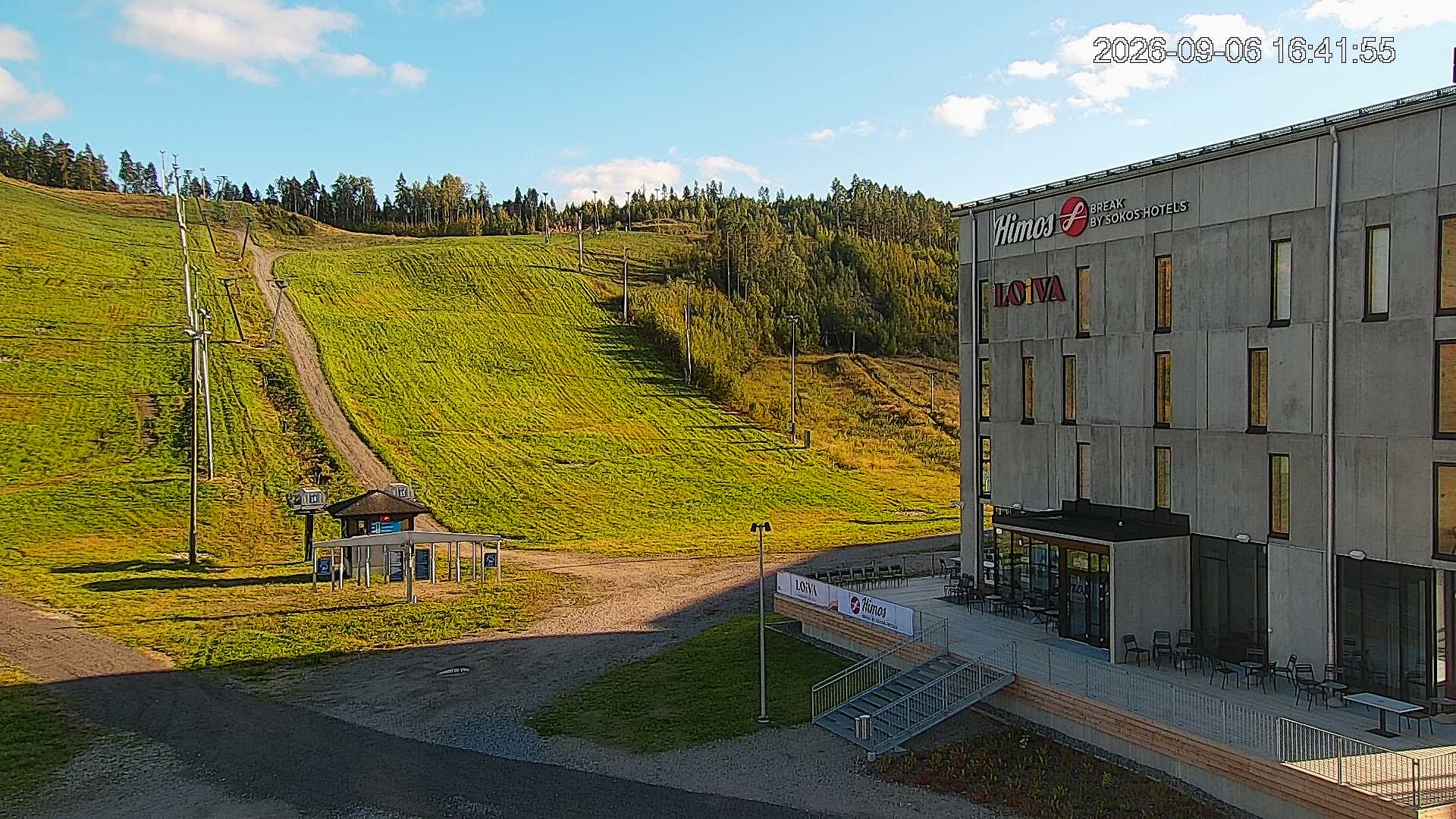 Western slopes (Lifts 14-15)